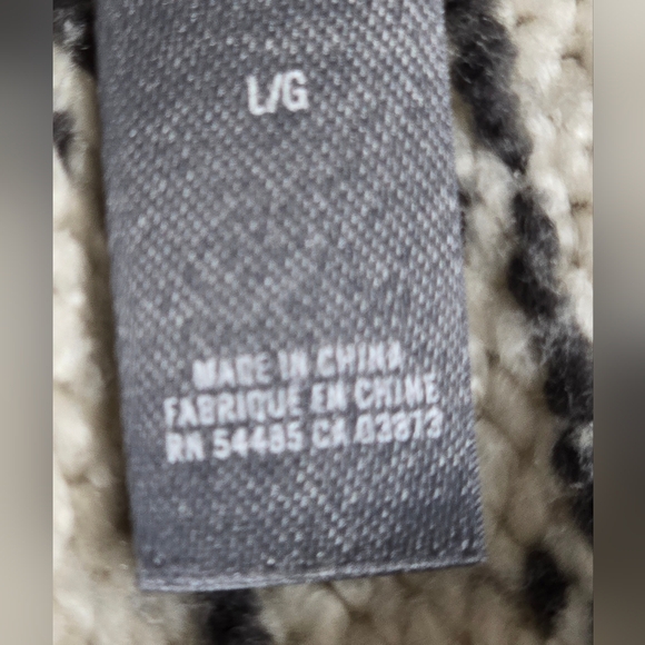 Aerie Over Sized Sweater Size L - Picture 8 of 10